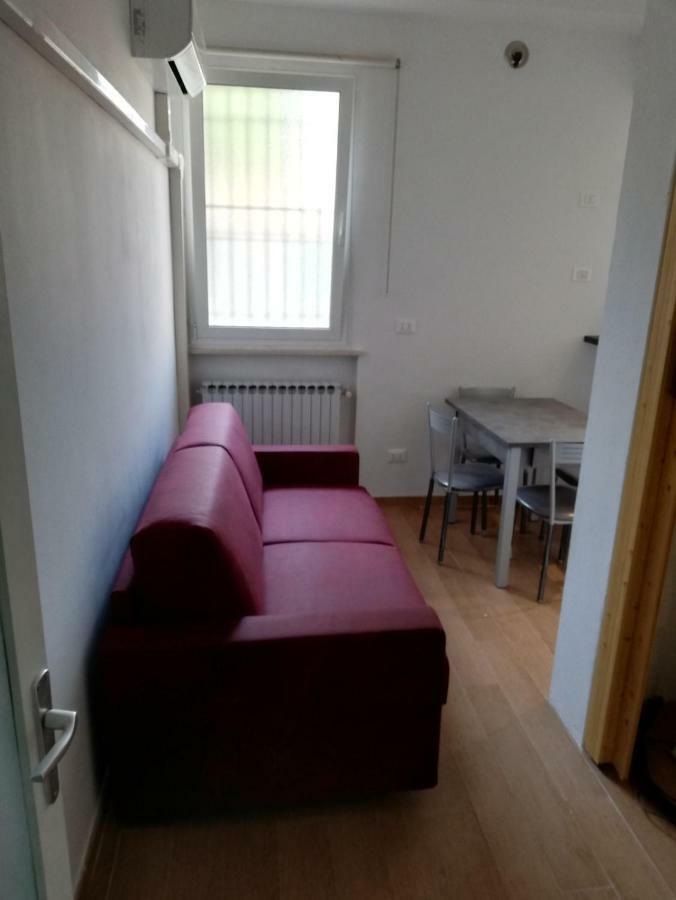 Carlo Mayr Apartment Ferrara Eksteriør billede